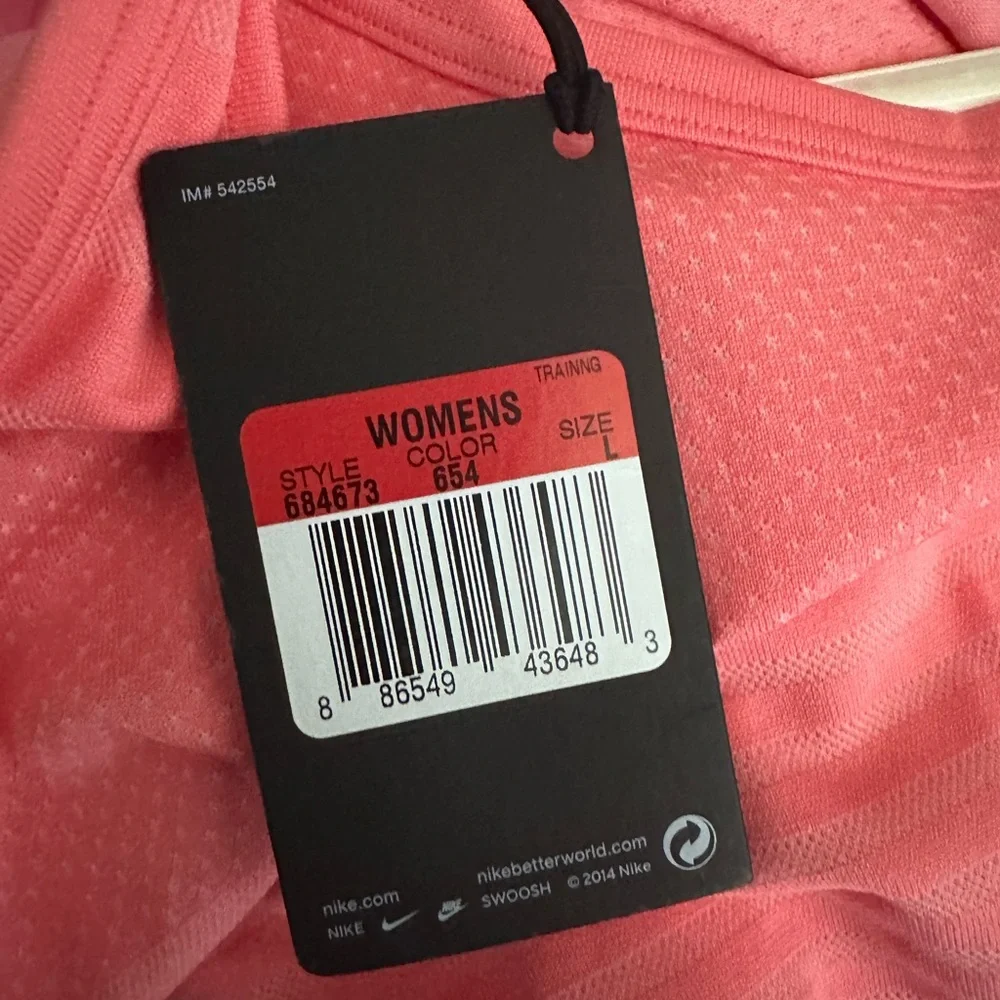 Nike women’s dri fit tank top NWT